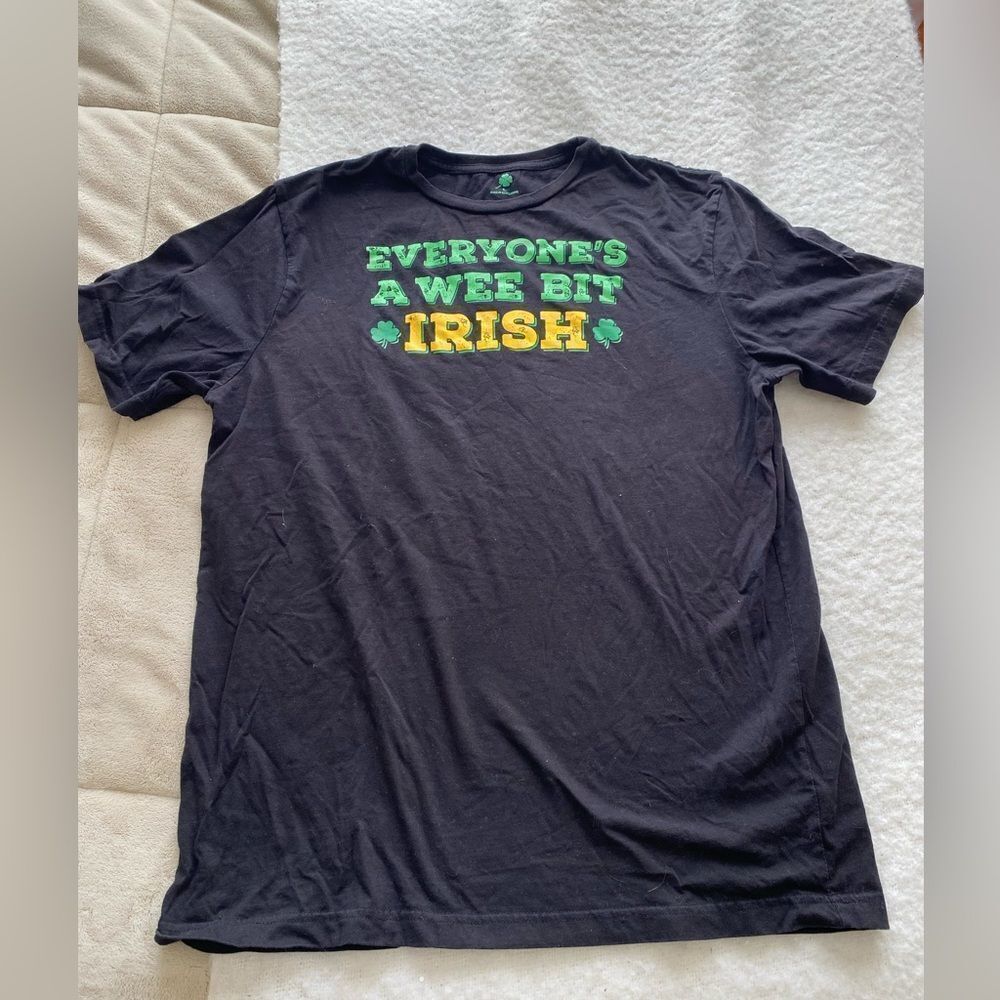 St. Patrick's Day Irish Shirt - "Everyone's A Wee Bit Irish" Size Large